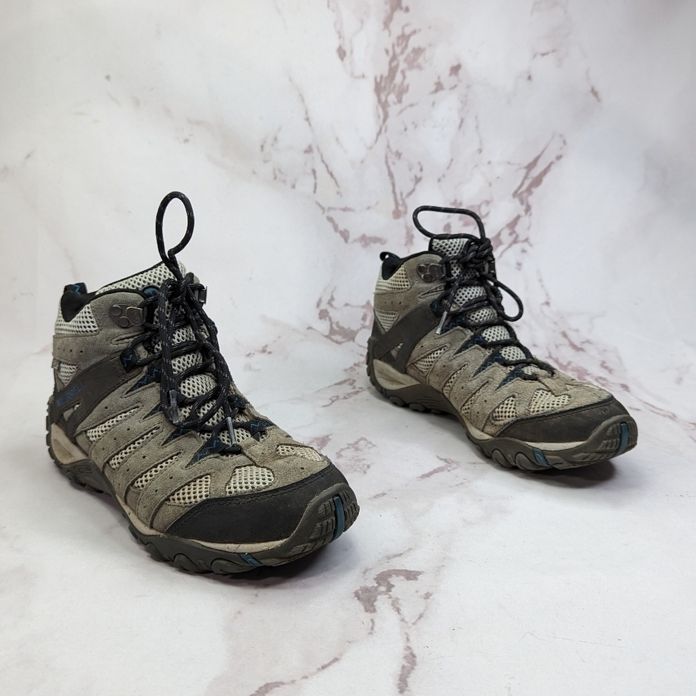 Merrell Boots Women 8 38.5 Accentor Mid Hiking Winter Shoe Ventilator 952866